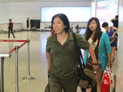 湖南书协副主席王集、长沙美协副主席肖剑抵达兰州