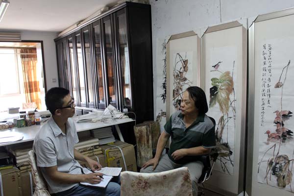 北京师范大学中国画高研班导师潘晓云接受成功书画家网记