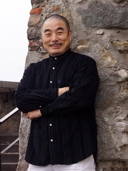 情景交融 文气斐然——浅谈王家训人物画作的时代意义