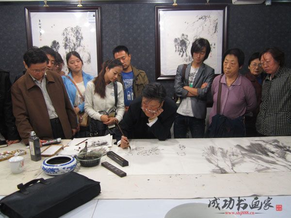 杨国光画家日将于3月29在成功美术馆举办