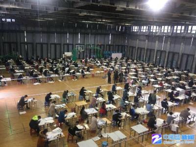 中国美术学院校考开考 杜甫诗作成考题