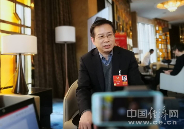 马萧林委员：加强对博物馆免费开放的绩效考评