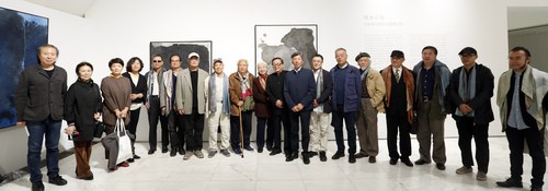 “渍痕－张宝玮画展”在中央美术学院美术馆开幕