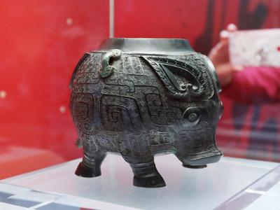 上海博物馆有只几千岁的“青铜猪”！